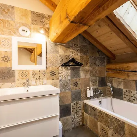 Apartment Les Etoiles Des Neiges - 5 Pieces Duplex 10 Personnes 4 Expo Sud Mae-8384 Valloire